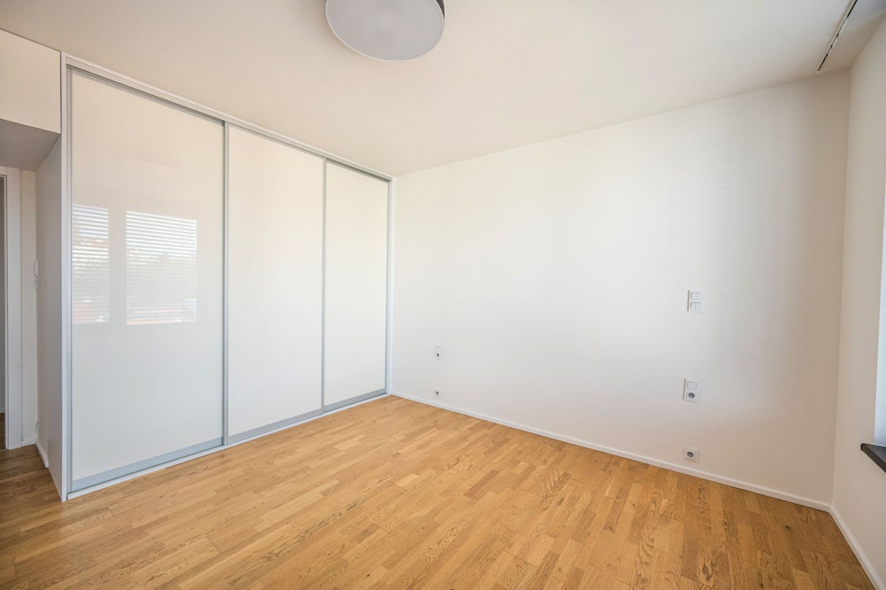 Prodej bytu 4+1 116 m², Na Korábě, Praha, Praha Prodej bytu 4+1 116 m², Na Korábě, Praha, Praha