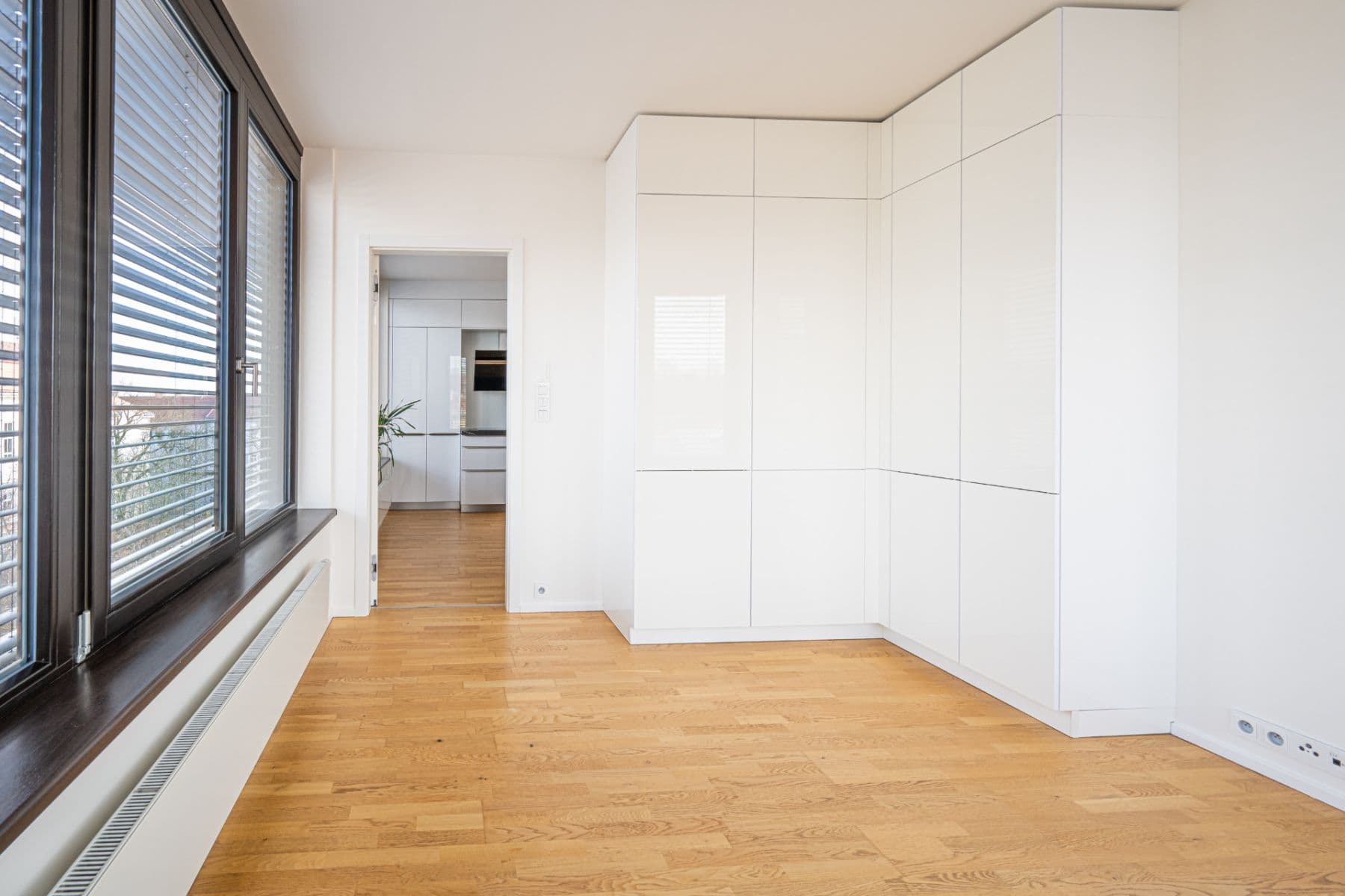 Prodej bytu 4+1 116 m², Na Korábě, Praha, Praha Prodej bytu 4+1 116 m², Na Korábě, Praha, Praha