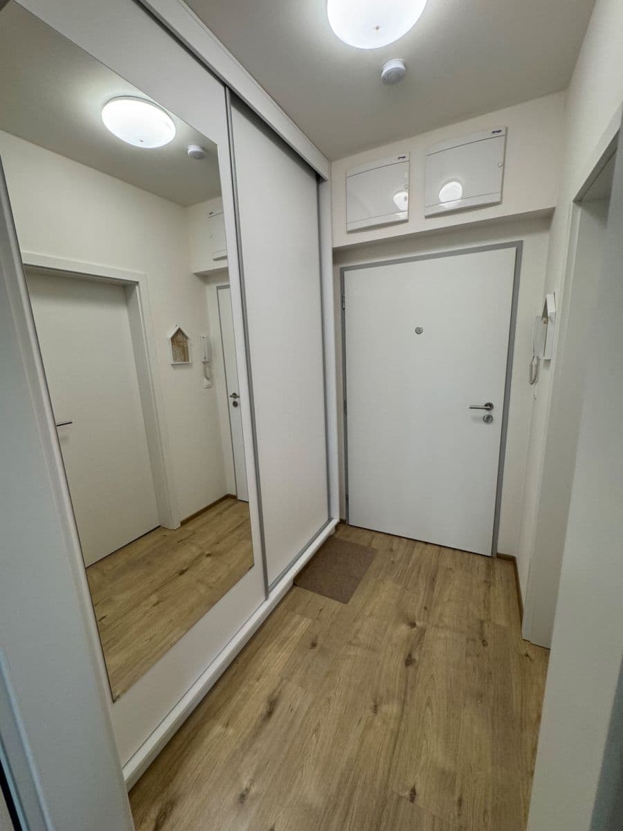 Pronájem bytu 1+kk 35 m², Šífařská, Praha, Praha Pronájem bytu 1+kk 35 m², Šífařská, Praha, Praha