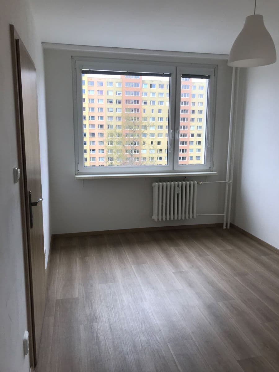 Pronájem bytu 2+kk 40 m², Pšenčíkova, Praha, Praha Pronájem bytu 2+kk 40 m², Pšenčíkova, Praha, Praha