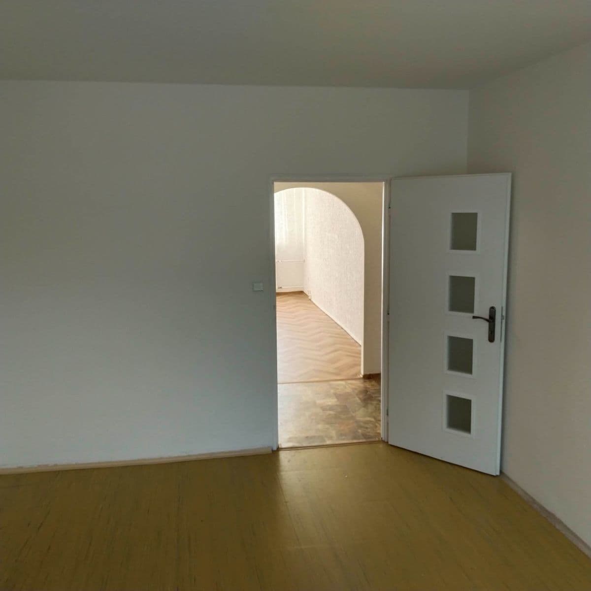 Prodej bytu 2+1 64 m², Ahepjukova, Ostrava, Moravskoslezský kraj Prodej bytu 2+1 64 m², Ahepjukova, Ostrava, Moravskoslezský kraj