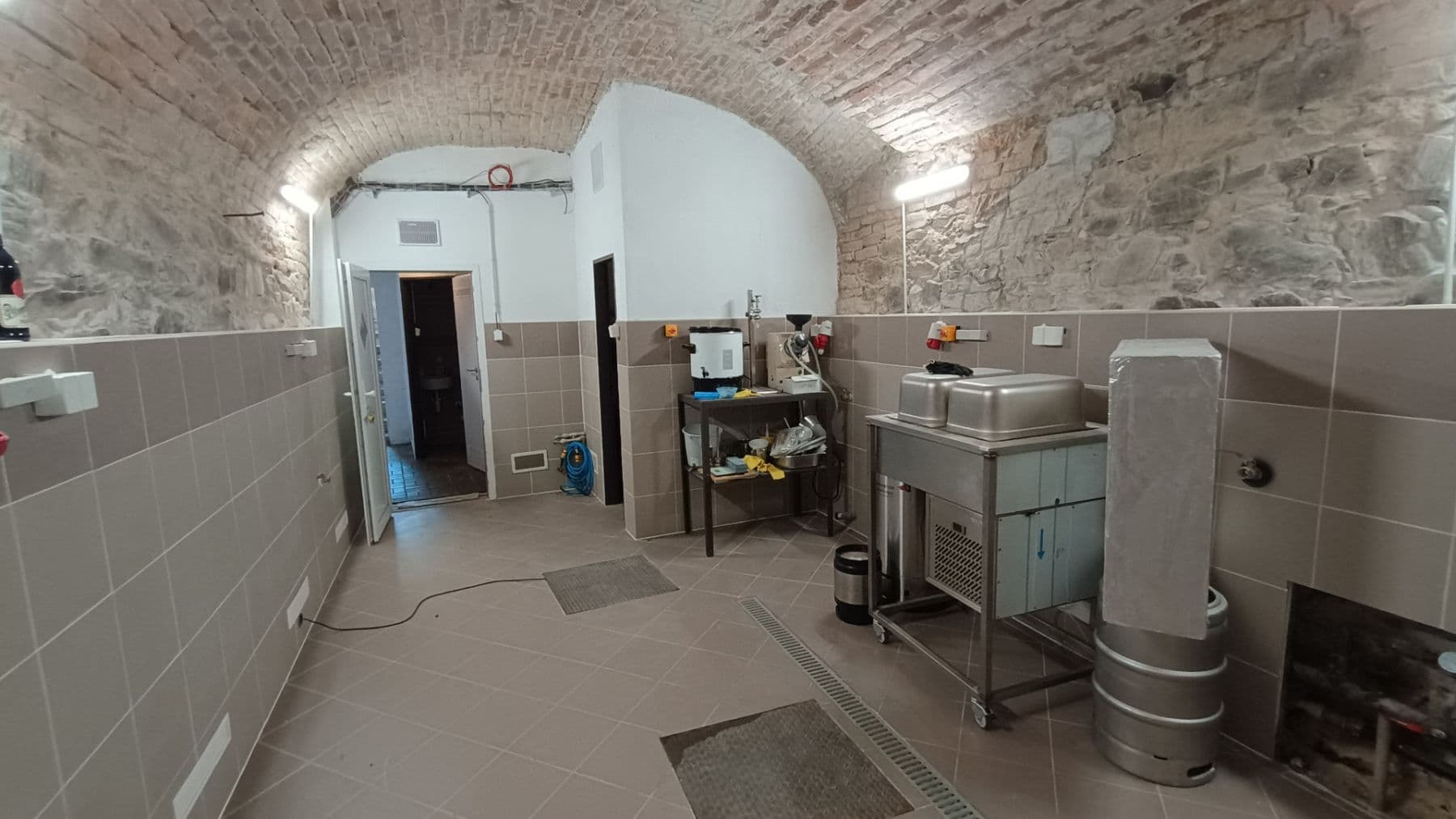 Pronájem nebytového prostoru 21 m², K Libuši, Praha, Praha Pronájem nebytového prostoru 21 m², K Libuši, Praha, Praha