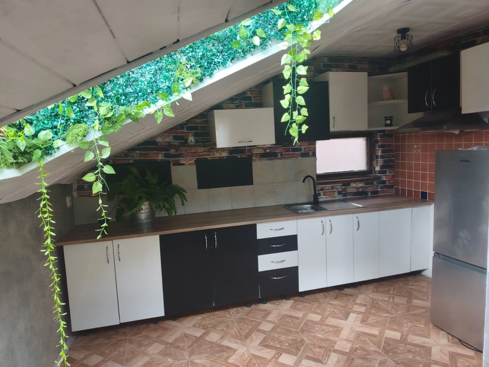 Prodej domu 169 m², pozemek 648 m², K Jezu, Dolany, Středočeský kraj Prodej domu 169 m², pozemek 648 m², K Jezu, Dolany, Středočeský kraj