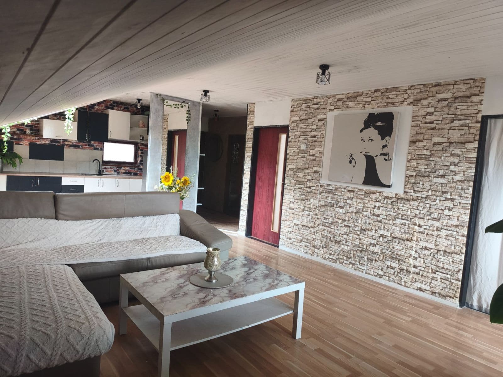 Prodej domu 169 m², pozemek 648 m², K Jezu, Dolany, Středočeský kraj Prodej domu 169 m², pozemek 648 m², K Jezu, Dolany, Středočeský kraj