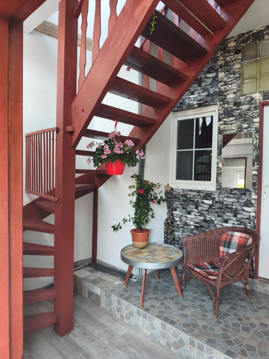 Prodej domu 169 m², pozemek 648 m², K Jezu, Dolany, Středočeský kraj Prodej domu 169 m², pozemek 648 m², K Jezu, Dolany, Středočeský kraj