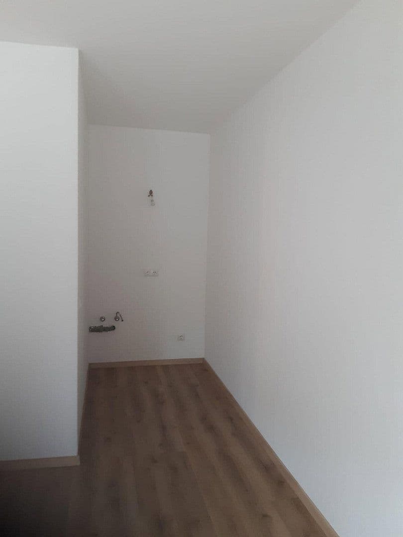 Pronájem bytu 2+1 40 m², Am Schloß Broich 15, Mülheim an der Ruhr, Severní Porýní-Vestfálsko Pronájem bytu 2+1 40 m², Am Schloß Broich 15, Mülheim an der Ruhr, Severní Porýní-Vestfálsko