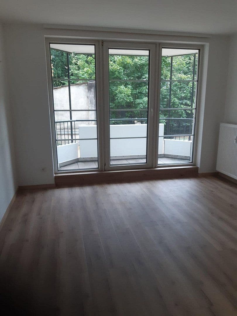 Pronájem bytu 2+1 40 m², Am Schloß Broich 15, Mülheim an der Ruhr, Severní Porýní-Vestfálsko Pronájem bytu 2+1 40 m², Am Schloß Broich 15, Mülheim an der Ruhr, Severní Porýní-Vestfálsko