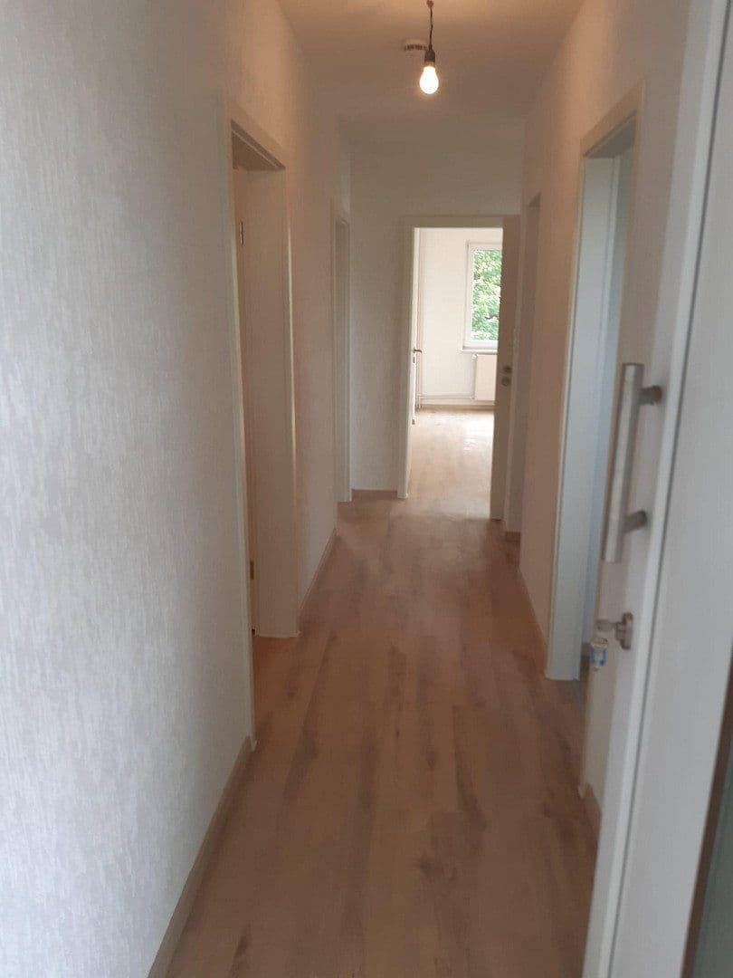 Pronájem bytu 3+1 68 m², Allmendestraße 1, Moers, Severní Porýní-Vestfálsko Pronájem bytu 3+1 68 m², Allmendestraße 1, Moers, Severní Porýní-Vestfálsko