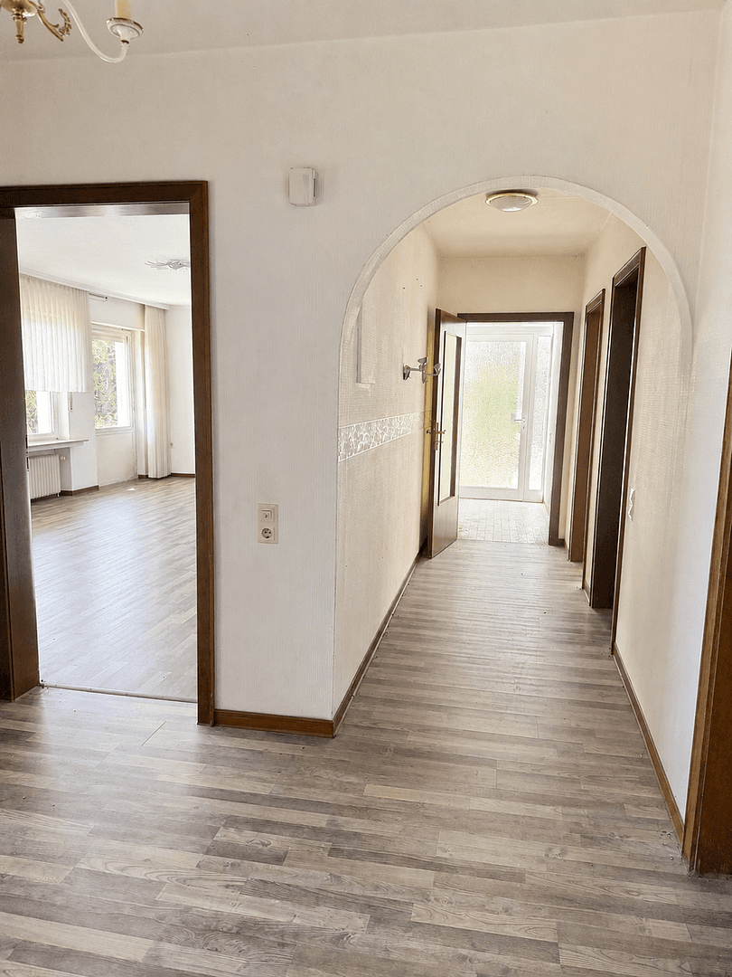 Prodej domu 182 m², pozemek 777 m², Fontanestr. 26, Lüdenscheid, Severní Porýní-Vestfálsko Prodej domu 182 m², pozemek 777 m², Fontanestr. 26, Lüdenscheid, Severní Porýní-Vestfálsko