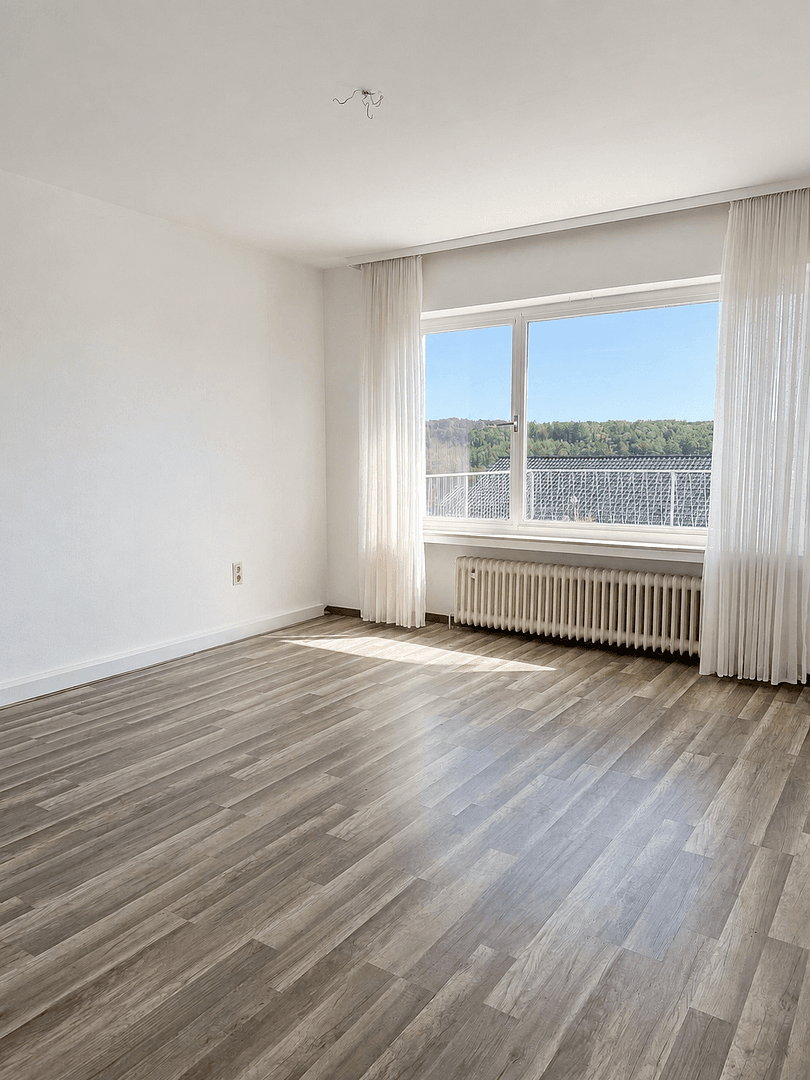 Prodej domu 182 m², pozemek 777 m², Fontanestr. 26, Lüdenscheid, Severní Porýní-Vestfálsko Prodej domu 182 m², pozemek 777 m², Fontanestr. 26, Lüdenscheid, Severní Porýní-Vestfálsko