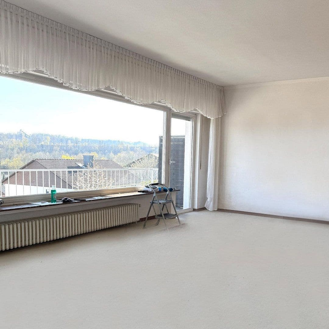 Prodej domu 182 m², pozemek 777 m², Fontanestr. 26, Lüdenscheid, Severní Porýní-Vestfálsko Prodej domu 182 m², pozemek 777 m², Fontanestr. 26, Lüdenscheid, Severní Porýní-Vestfálsko