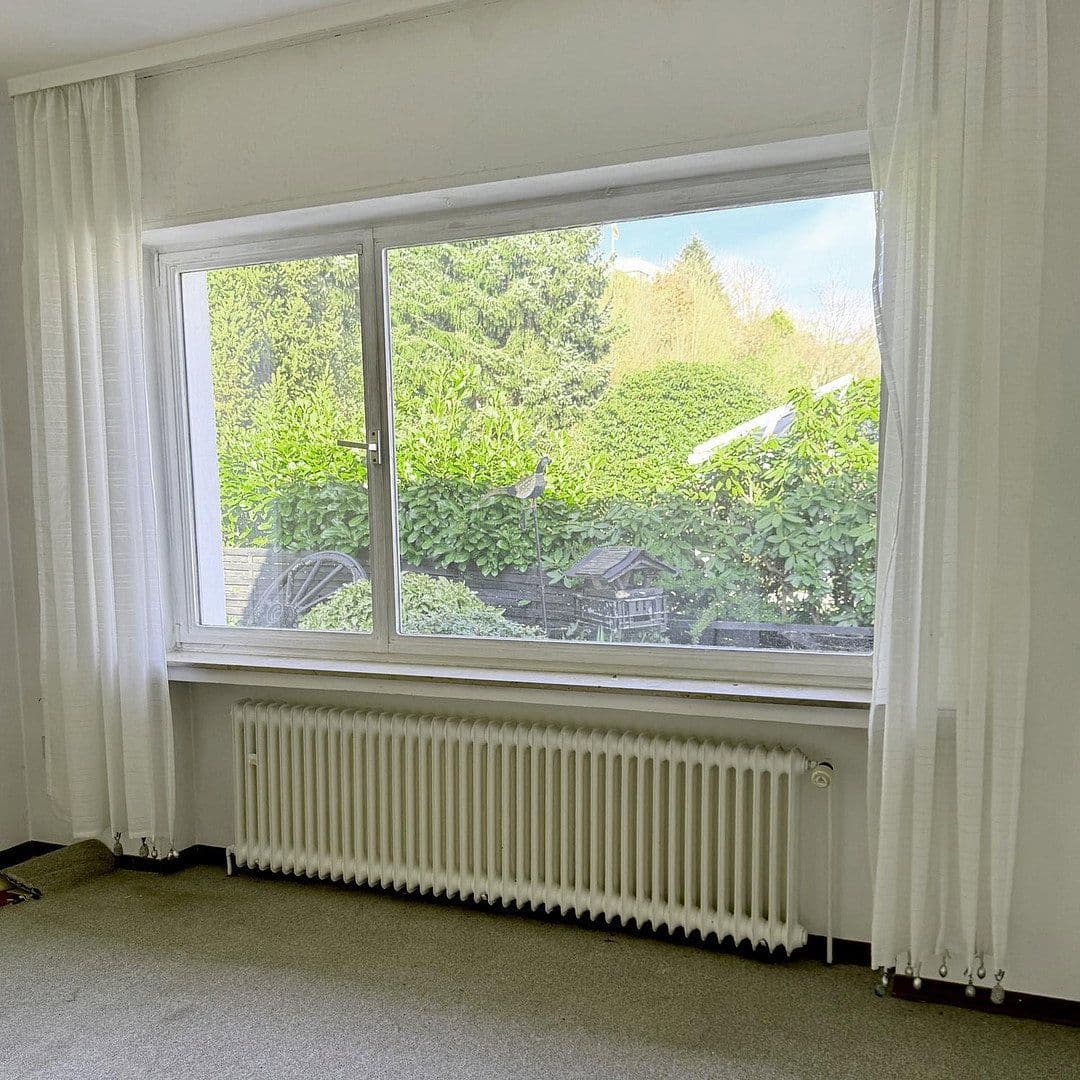 Prodej domu 182 m², pozemek 777 m², Fontanestr. 26, Lüdenscheid, Severní Porýní-Vestfálsko Prodej domu 182 m², pozemek 777 m², Fontanestr. 26, Lüdenscheid, Severní Porýní-Vestfálsko