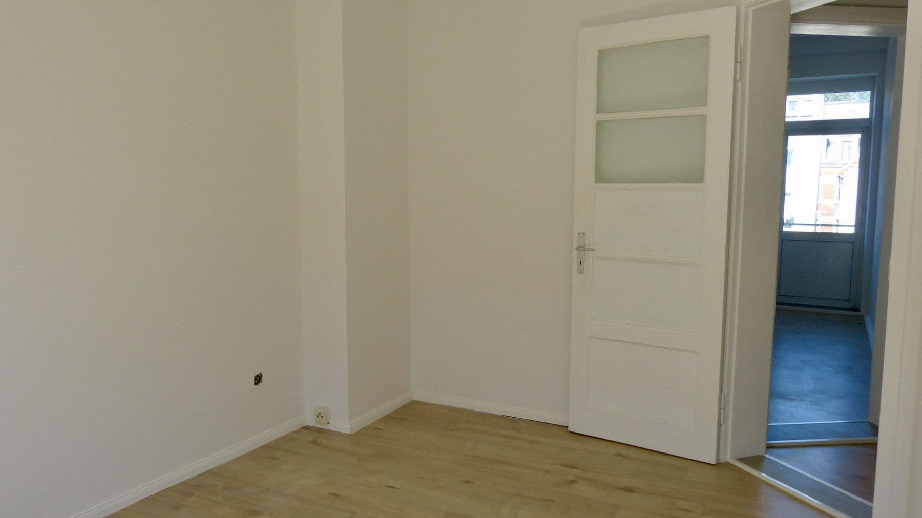 Pronájem bytu 2+1 47 m², Adolfstraße 16, Bremerhaven, Bremen Pronájem bytu 2+1 47 m², Adolfstraße 16, Bremerhaven, Bremen