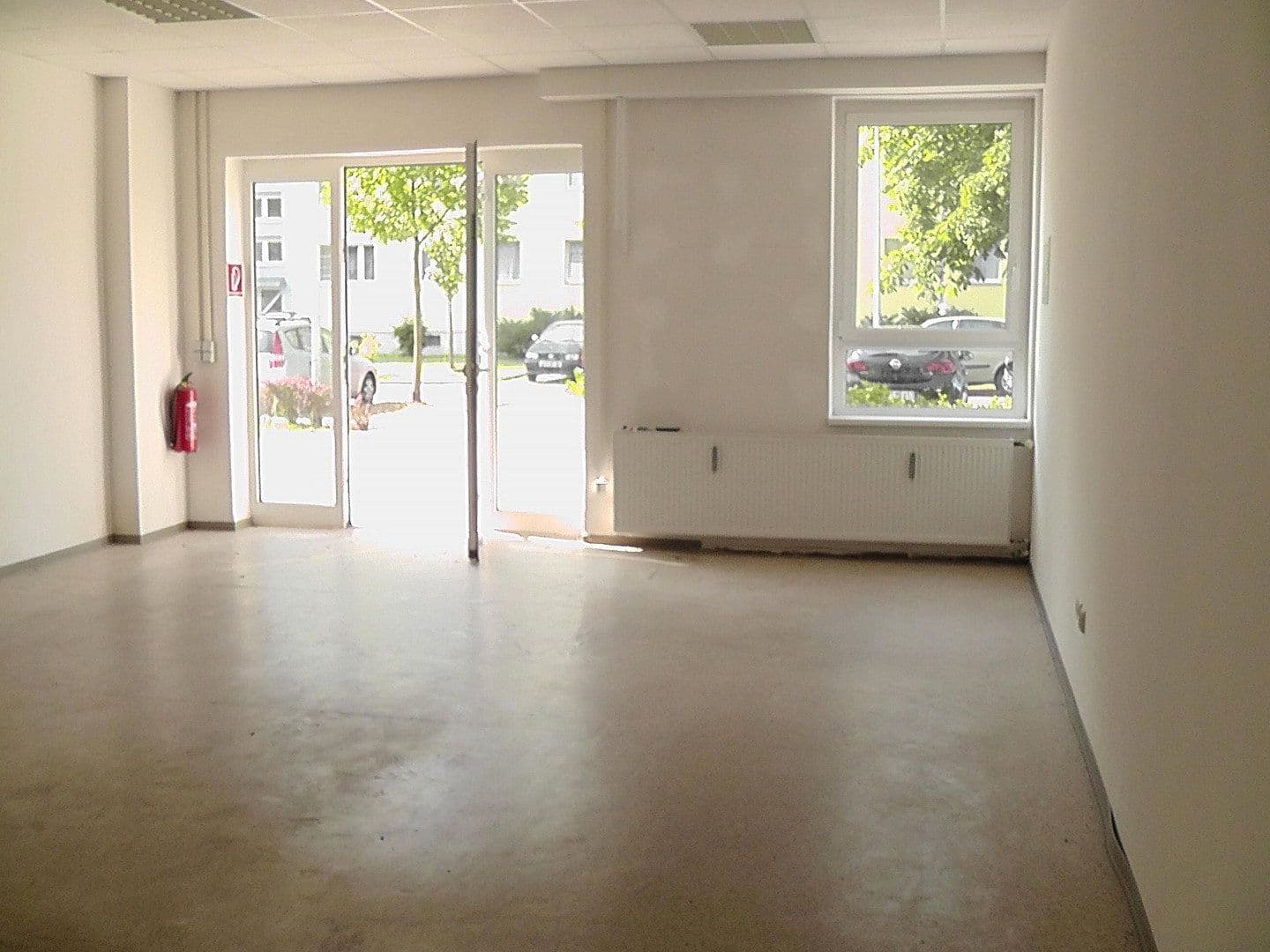 Pronájem nebytového prostoru 137 m², Rigaer Straße 23, Hennigsdorf, Braniborsko Pronájem nebytového prostoru 137 m², Rigaer Straße 23, Hennigsdorf, Braniborsko