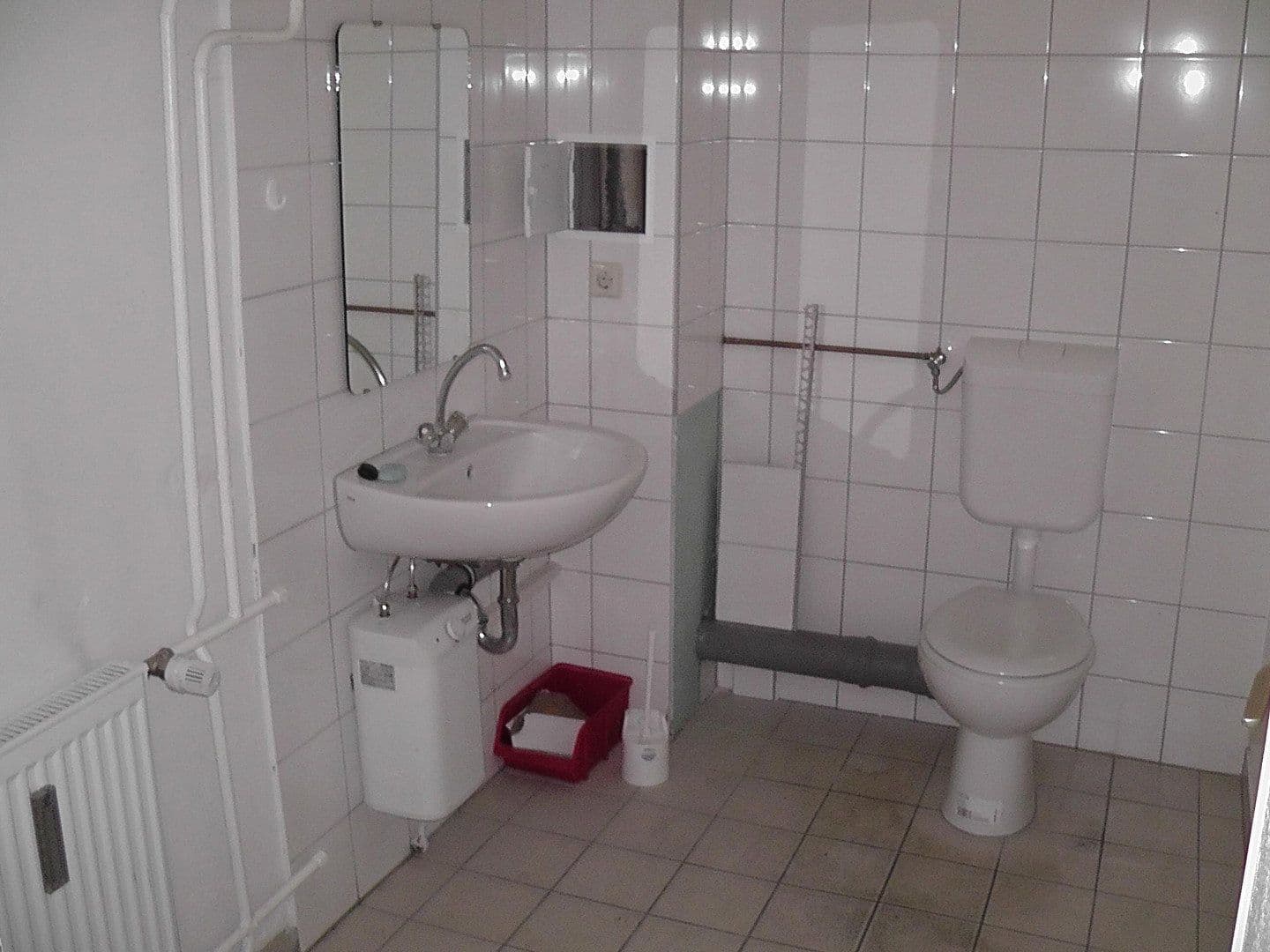 Pronájem nebytového prostoru 137 m², Rigaer Straße 23, Hennigsdorf, Braniborsko Pronájem nebytového prostoru 137 m², Rigaer Straße 23, Hennigsdorf, Braniborsko