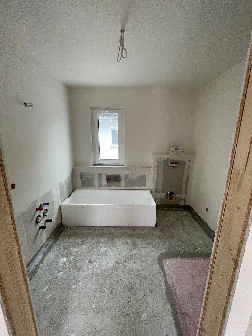 Prodej bytu 3+1 64 m², Ebersberg (Kreis), Bavorsko Prodej bytu 3+1 64 m², Ebersberg (Kreis), Bavorsko