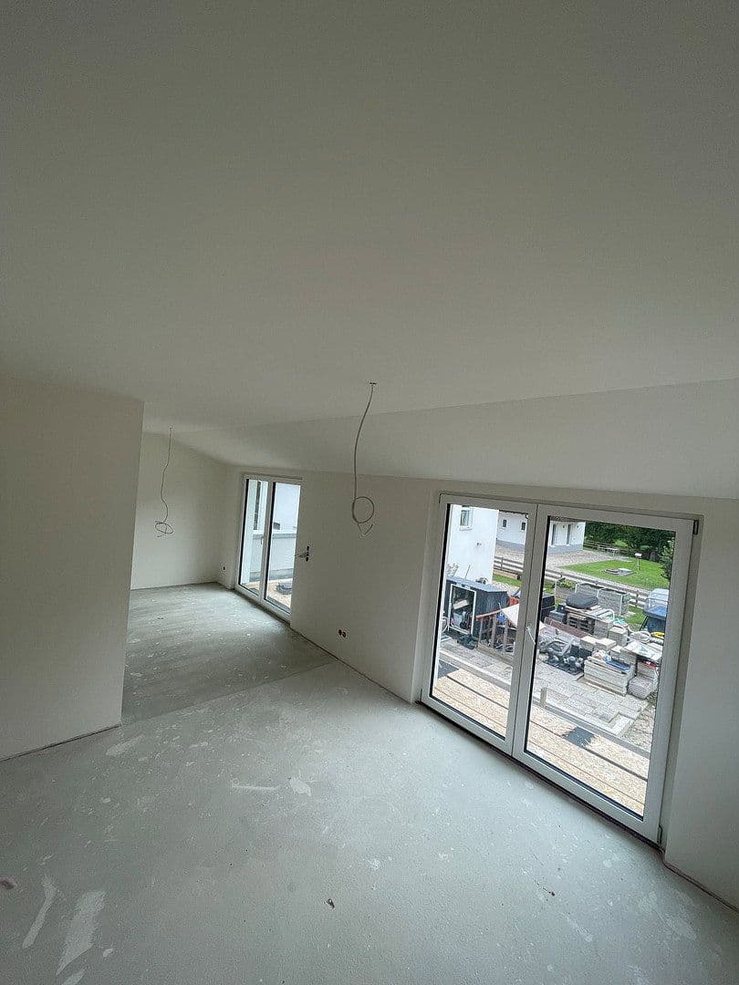 Prodej bytu 3+1 64 m², Ebersberg (Kreis), Bavorsko Prodej bytu 3+1 64 m², Ebersberg (Kreis), Bavorsko