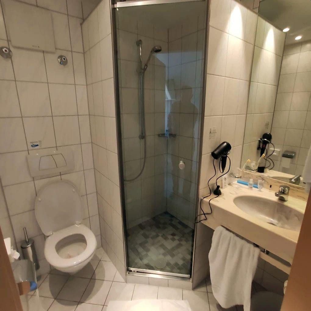 Prodej domu 1.578 m², pozemek 715 m², Walldorf, Bádensko-Württembersko Prodej domu 1.578 m², pozemek 715 m², Walldorf, Bádensko-Württembersko