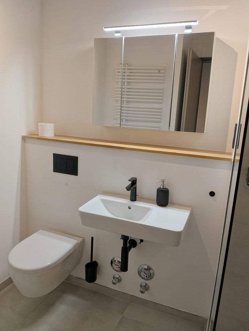Pronájem bytu 1+1 26 m², Habichtstraße 37, Hamburg, Hamburg Pronájem bytu 1+1 26 m², Habichtstraße 37, Hamburg, Hamburg