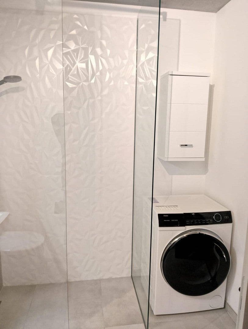 Pronájem bytu 1+1 26 m², Habichtstraße 37, Hamburg, Hamburg Pronájem bytu 1+1 26 m², Habichtstraße 37, Hamburg, Hamburg