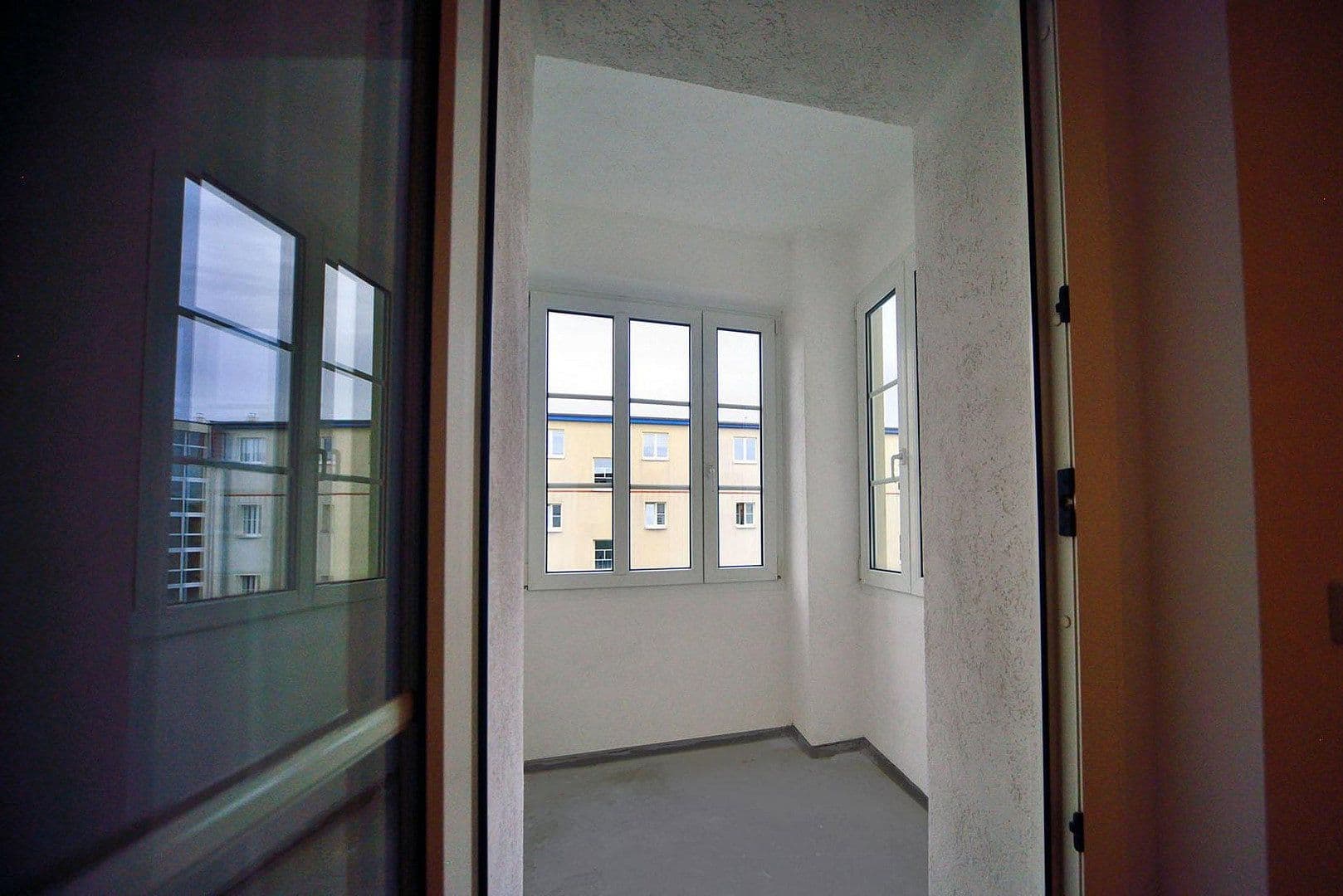 Prodej bytu 2+1 54 m², Schöneicher Straße, Berlin, Berlín Prodej bytu 2+1 54 m², Schöneicher Straße, Berlin, Berlín