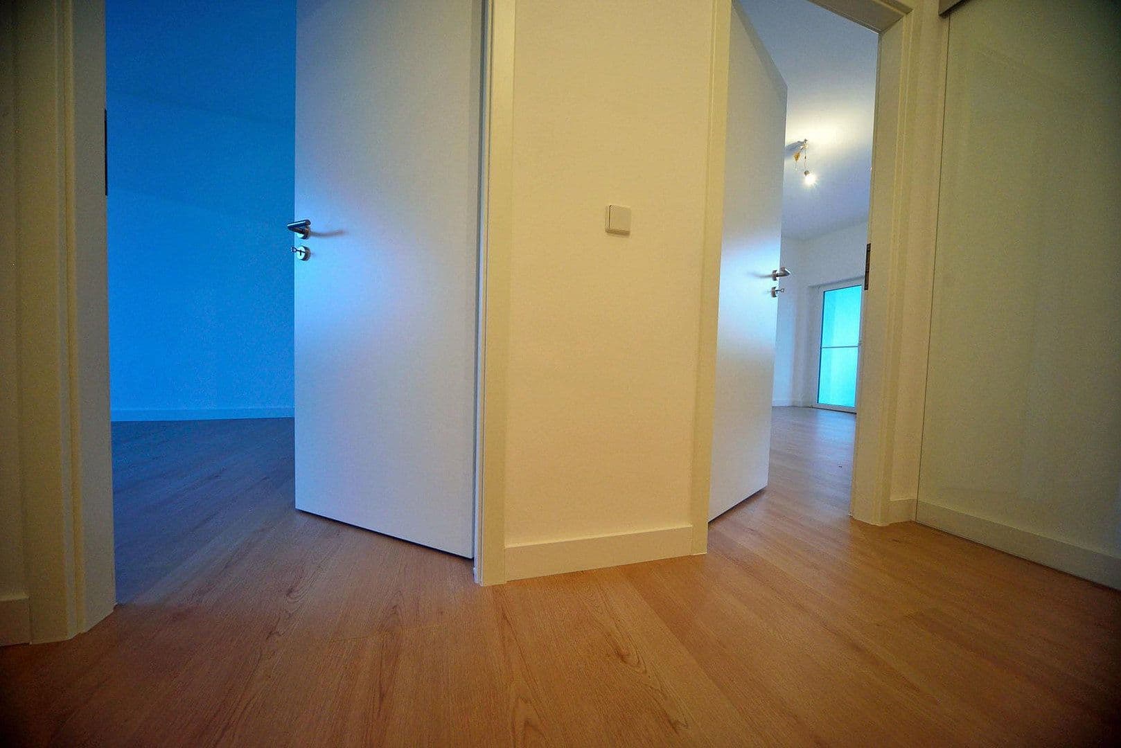 Prodej bytu 2+1 54 m², Schöneicher Straße, Berlin, Berlín Prodej bytu 2+1 54 m², Schöneicher Straße, Berlin, Berlín