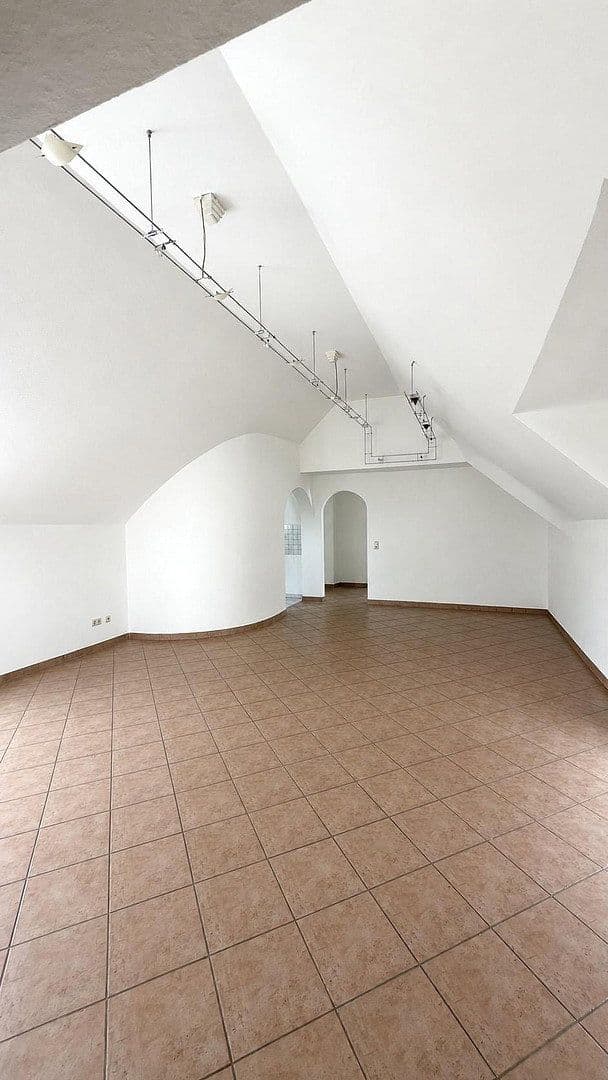 Prodej bytu 4+1 120 m², Erlensee, Hessen Prodej bytu 4+1 120 m², Erlensee, Hessen