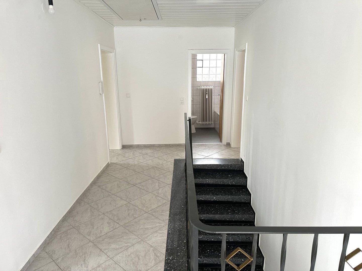 Pronájem bytu 3+1 81 m², Rödersheim-Gronau, Porýní-Falc Pronájem bytu 3+1 81 m², Rödersheim-Gronau, Porýní-Falc