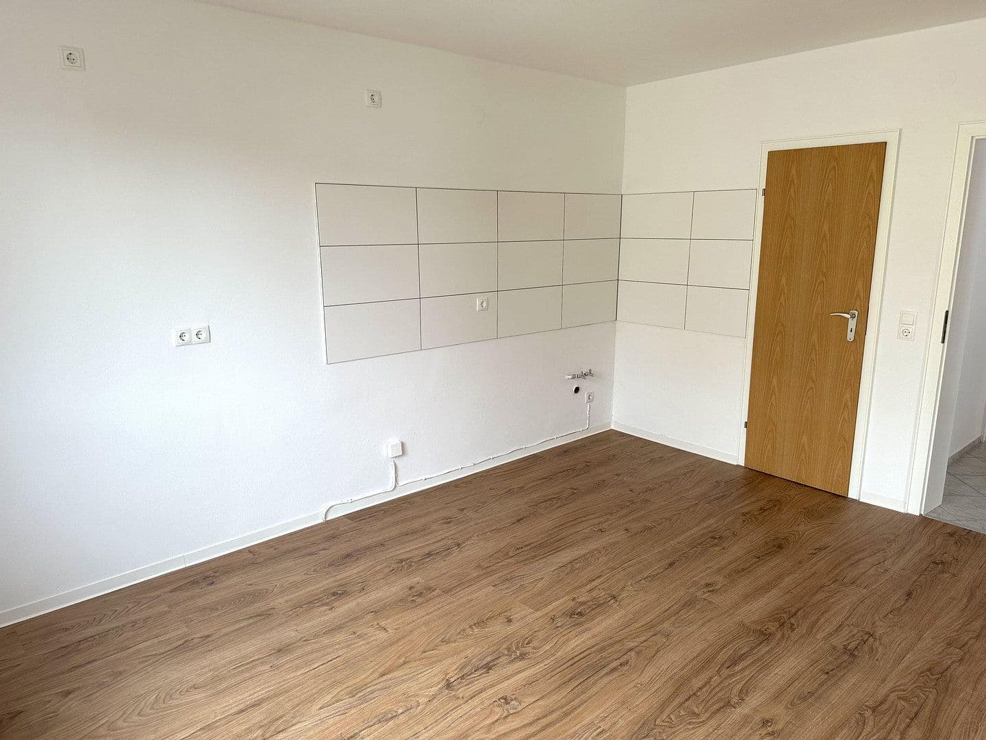 Pronájem bytu 3+1 81 m², Rödersheim-Gronau, Porýní-Falc Pronájem bytu 3+1 81 m², Rödersheim-Gronau, Porýní-Falc