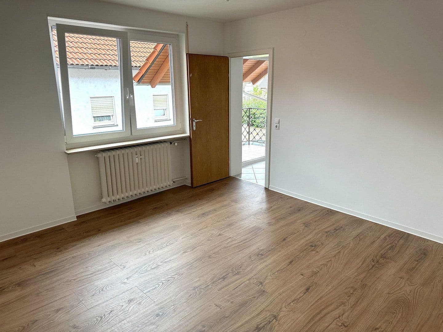 Pronájem bytu 3+1 81 m², Rödersheim-Gronau, Porýní-Falc Pronájem bytu 3+1 81 m², Rödersheim-Gronau, Porýní-Falc