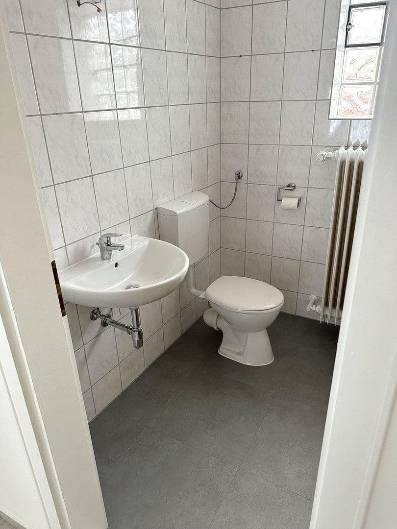 Pronájem bytu 3+1 81 m², Rödersheim-Gronau, Porýní-Falc Pronájem bytu 3+1 81 m², Rödersheim-Gronau, Porýní-Falc