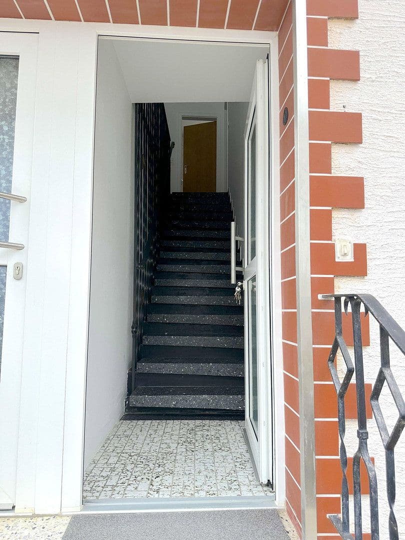 Pronájem bytu 3+1 81 m², Rödersheim-Gronau, Porýní-Falc Pronájem bytu 3+1 81 m², Rödersheim-Gronau, Porýní-Falc
