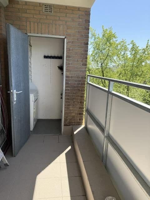 Pronájem bytu 2+1 42 m², Brüsseler Str. 33, Bonn, Severní Porýní-Vestfálsko Pronájem bytu 2+1 42 m², Brüsseler Str. 33, Bonn, Severní Porýní-Vestfálsko