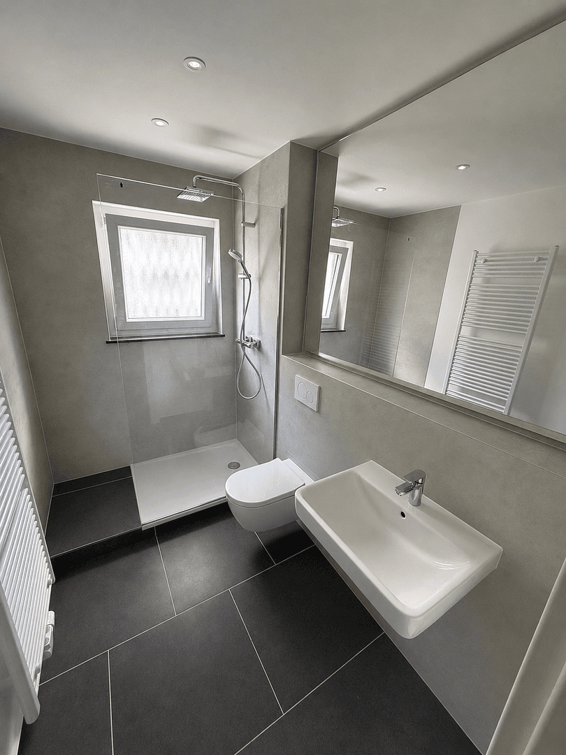 Prodej bytu 3+1 77 m², Brüder-Grimm-Weg 3, Hannover, Dolní Sasko Prodej bytu 3+1 77 m², Brüder-Grimm-Weg 3, Hannover, Dolní Sasko