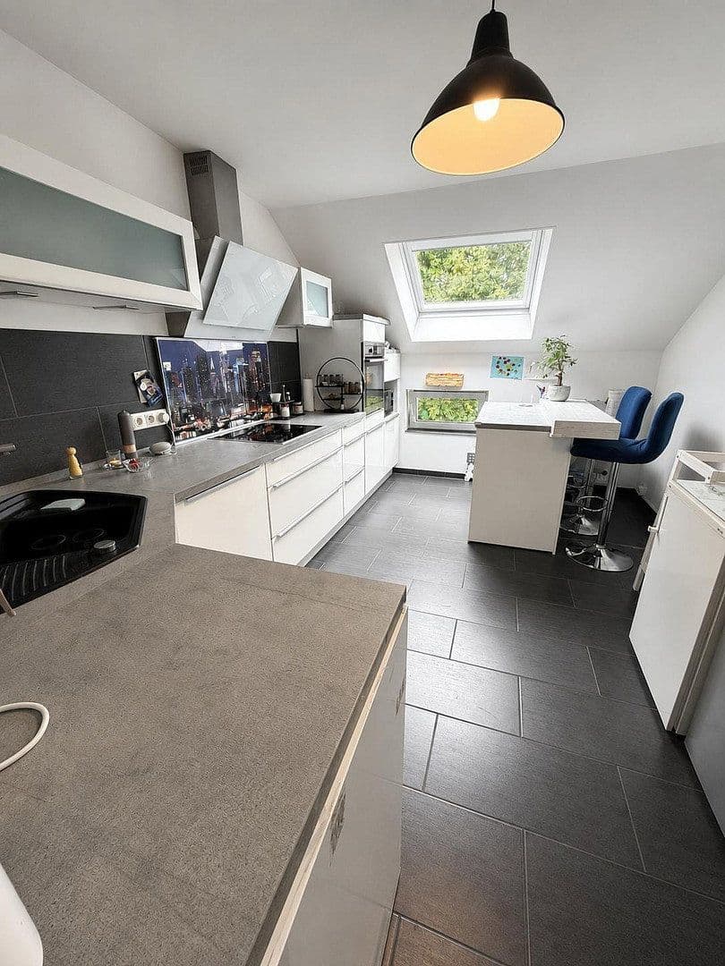 Pronájem bytu 4+1 120 m², Mönchengladbach, Severní Porýní-Vestfálsko Pronájem bytu 4+1 120 m², Mönchengladbach, Severní Porýní-Vestfálsko