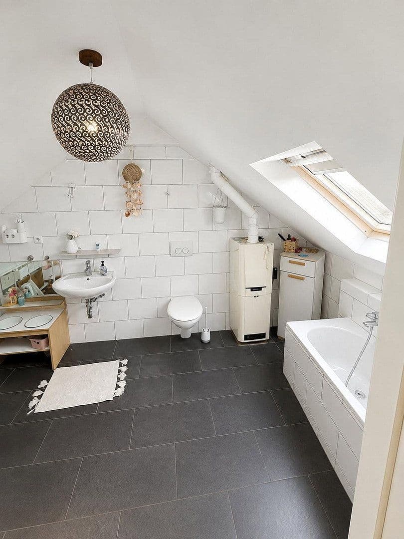Pronájem bytu 4+1 120 m², Mönchengladbach, Severní Porýní-Vestfálsko Pronájem bytu 4+1 120 m², Mönchengladbach, Severní Porýní-Vestfálsko