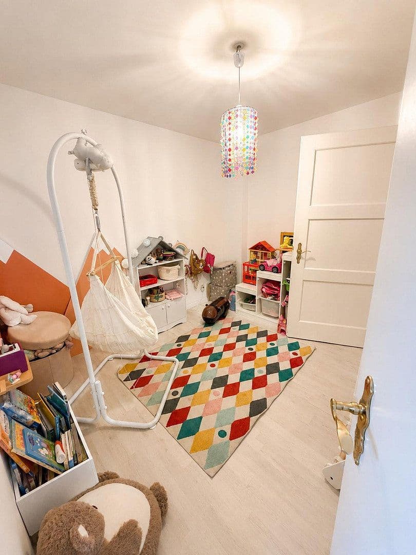 Pronájem bytu 4+1 120 m², Mönchengladbach, Severní Porýní-Vestfálsko Pronájem bytu 4+1 120 m², Mönchengladbach, Severní Porýní-Vestfálsko