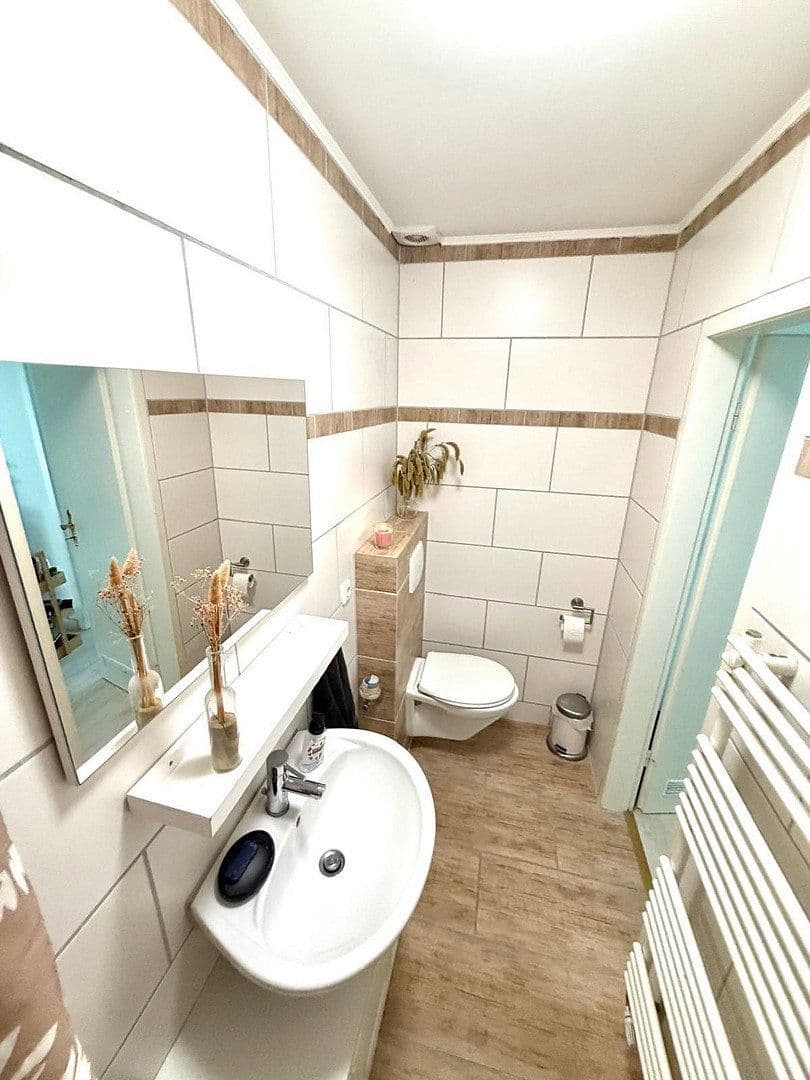 Pronájem bytu 4+1 120 m², Mönchengladbach, Severní Porýní-Vestfálsko Pronájem bytu 4+1 120 m², Mönchengladbach, Severní Porýní-Vestfálsko