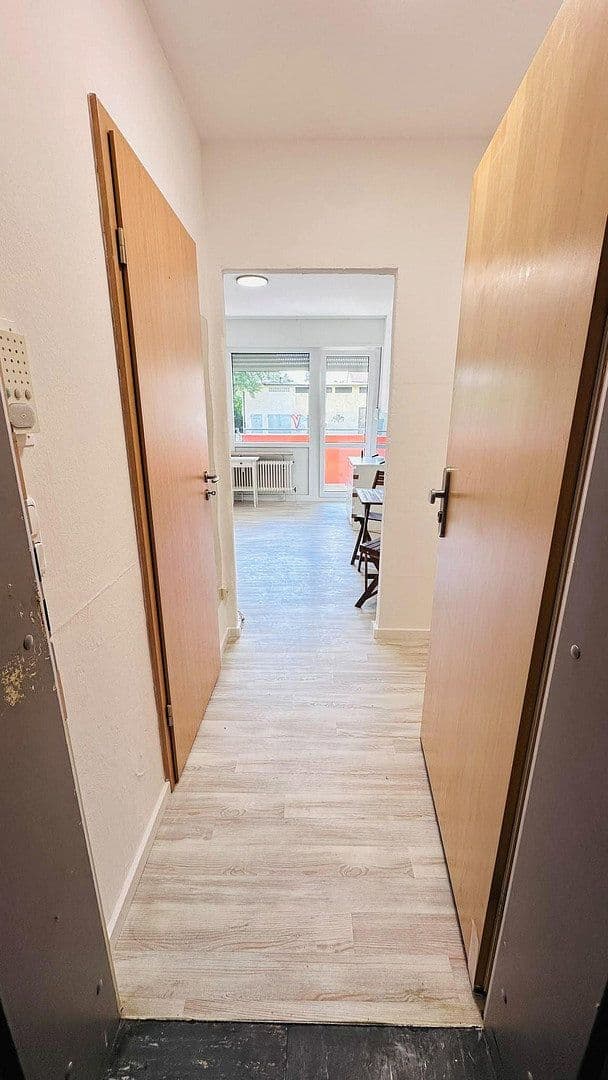 Pronájem bytu 1+1 22 m², Starenweg 4, München, Bavorsko Pronájem bytu 1+1 22 m², Starenweg 4, München, Bavorsko