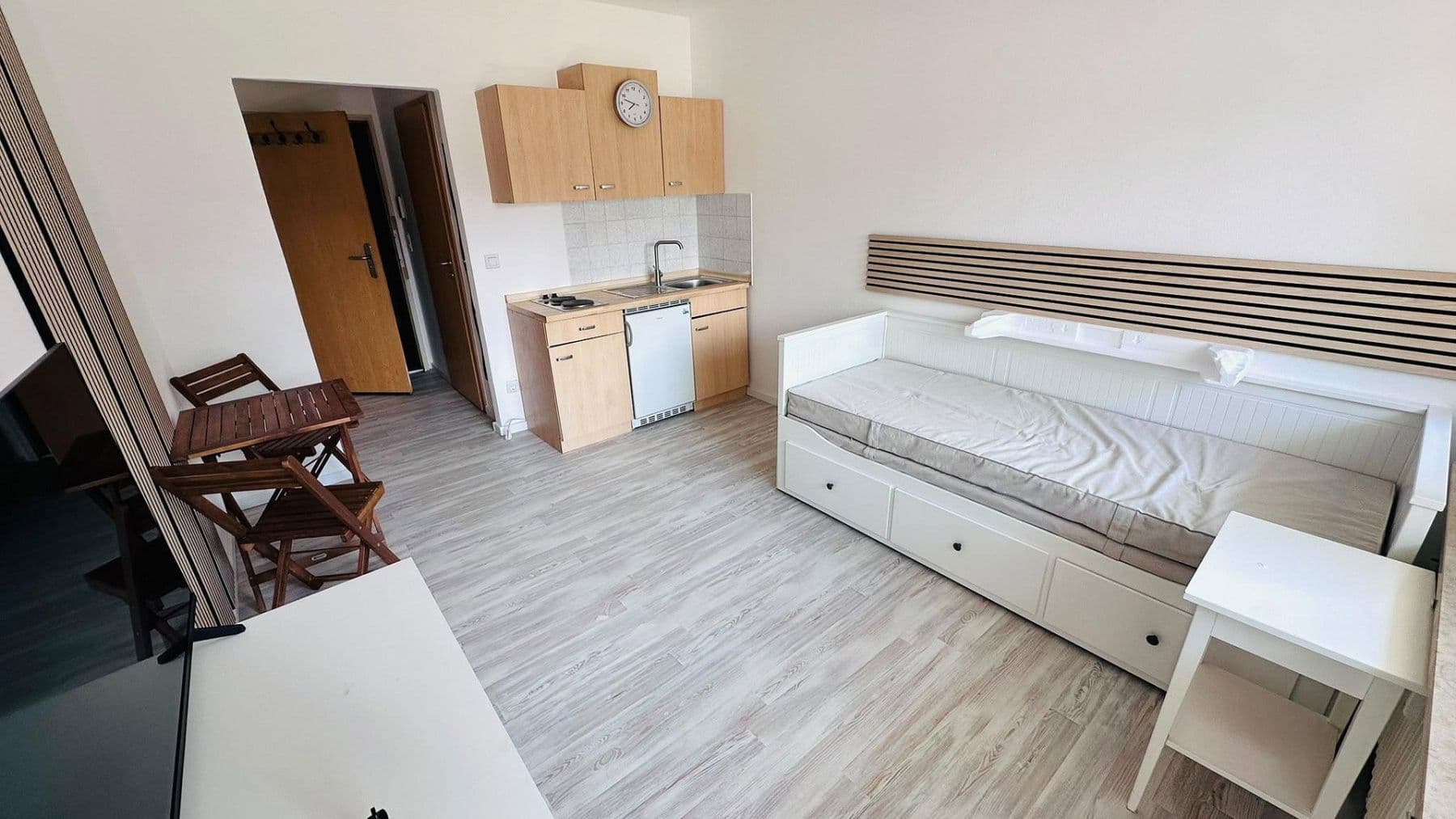 Pronájem bytu 1+1 22 m², Starenweg 4, München, Bavorsko Pronájem bytu 1+1 22 m², Starenweg 4, München, Bavorsko