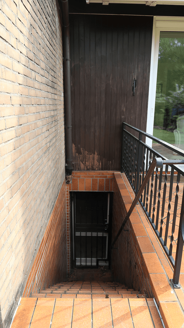 Prodej domu 113 m², pozemek 435 m², Leverkusen, Severní Porýní-Vestfálsko Prodej domu 113 m², pozemek 435 m², Leverkusen, Severní Porýní-Vestfálsko