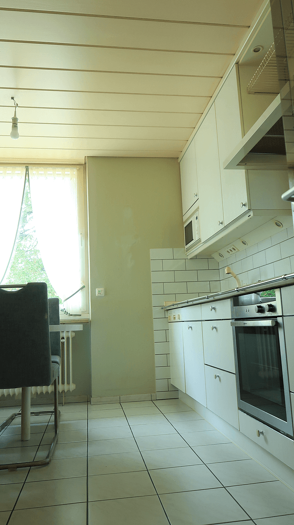 Prodej domu 113 m², pozemek 435 m², Leverkusen, Severní Porýní-Vestfálsko Prodej domu 113 m², pozemek 435 m², Leverkusen, Severní Porýní-Vestfálsko