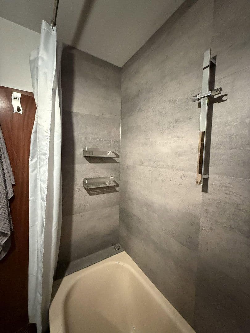 Pronájem bytu 2+1 63 m², Köln, Severní Porýní-Vestfálsko Pronájem bytu 2+1 63 m², Köln, Severní Porýní-Vestfálsko