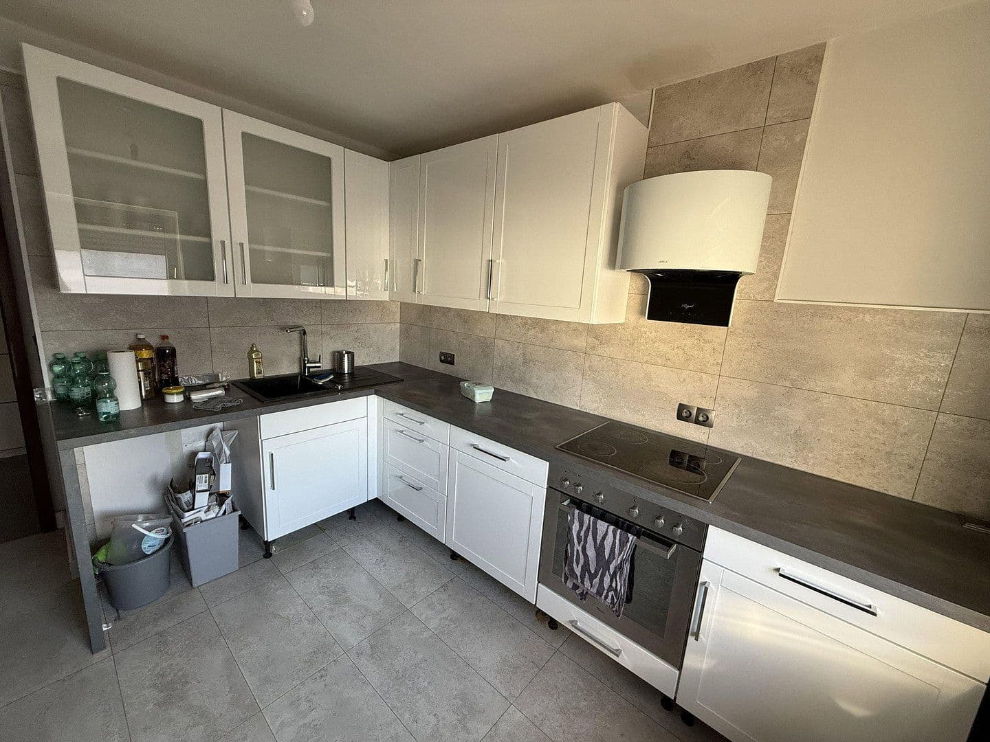 Pronájem bytu 2+1 63 m², Köln, Severní Porýní-Vestfálsko Pronájem bytu 2+1 63 m², Köln, Severní Porýní-Vestfálsko