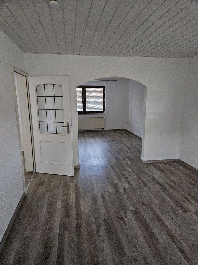 Pronájem domu 120 m², pozemek 350 m², Neuburg, Bavorsko Pronájem domu 120 m², pozemek 350 m², Neuburg, Bavorsko