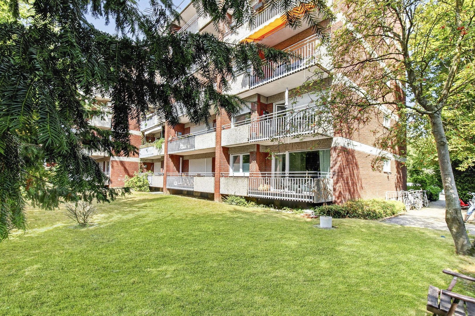 Prodej bytu 3+1 78 m², Von-Esmarch-Straße 157, Münster, Severní Porýní-Vestfálsko Prodej bytu 3+1 78 m², Von-Esmarch-Straße 157, Münster, Severní Porýní-Vestfálsko