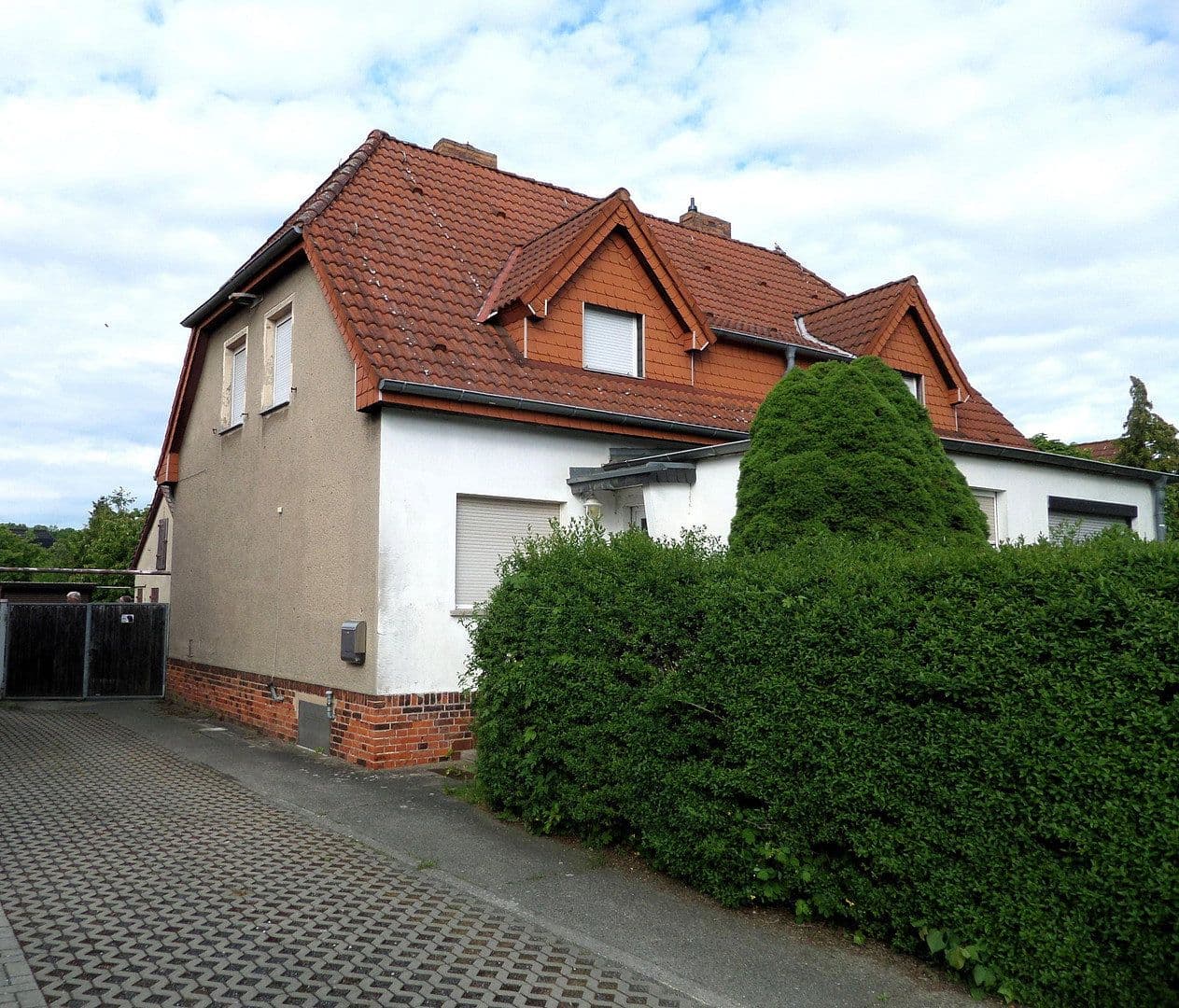 Prodej domu 97 m², pozemek 600 m², Schwarzheide, Braniborsko Prodej domu 97 m², pozemek 600 m², Schwarzheide, Braniborsko
