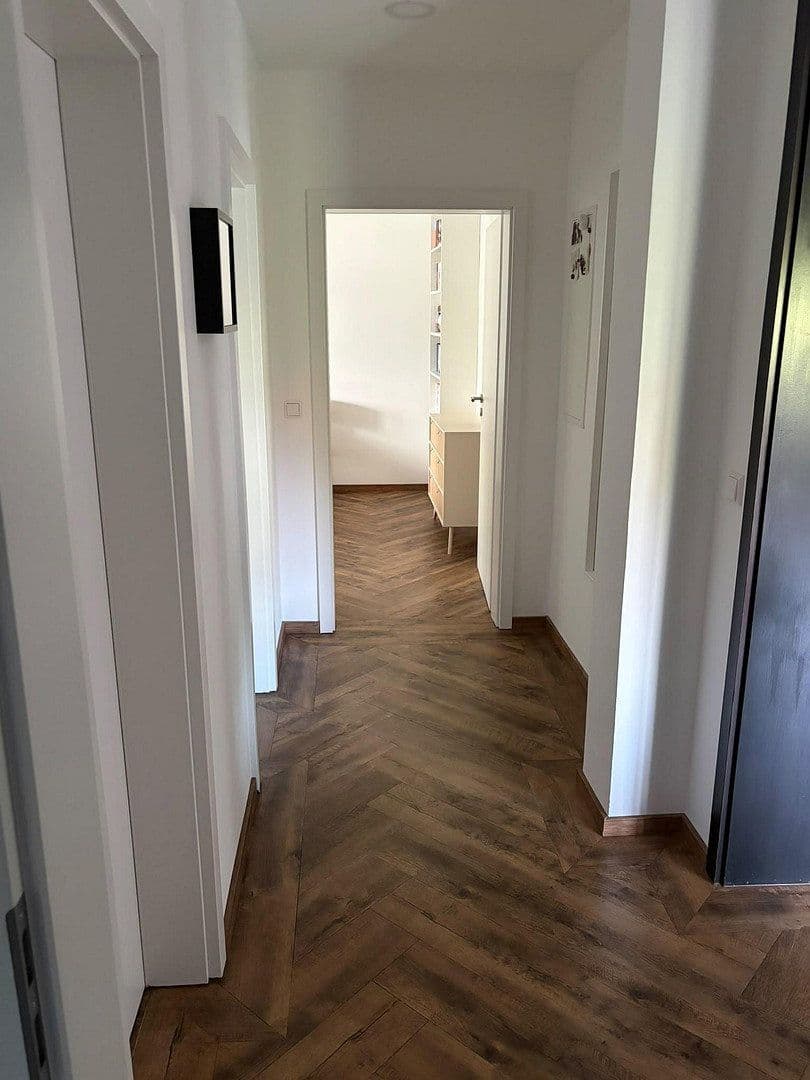 Pronájem bytu 4+1 100 m², Bahnhofstraße 1, Bingen, Bádensko-Württembersko Pronájem bytu 4+1 100 m², Bahnhofstraße 1, Bingen, Bádensko-Württembersko