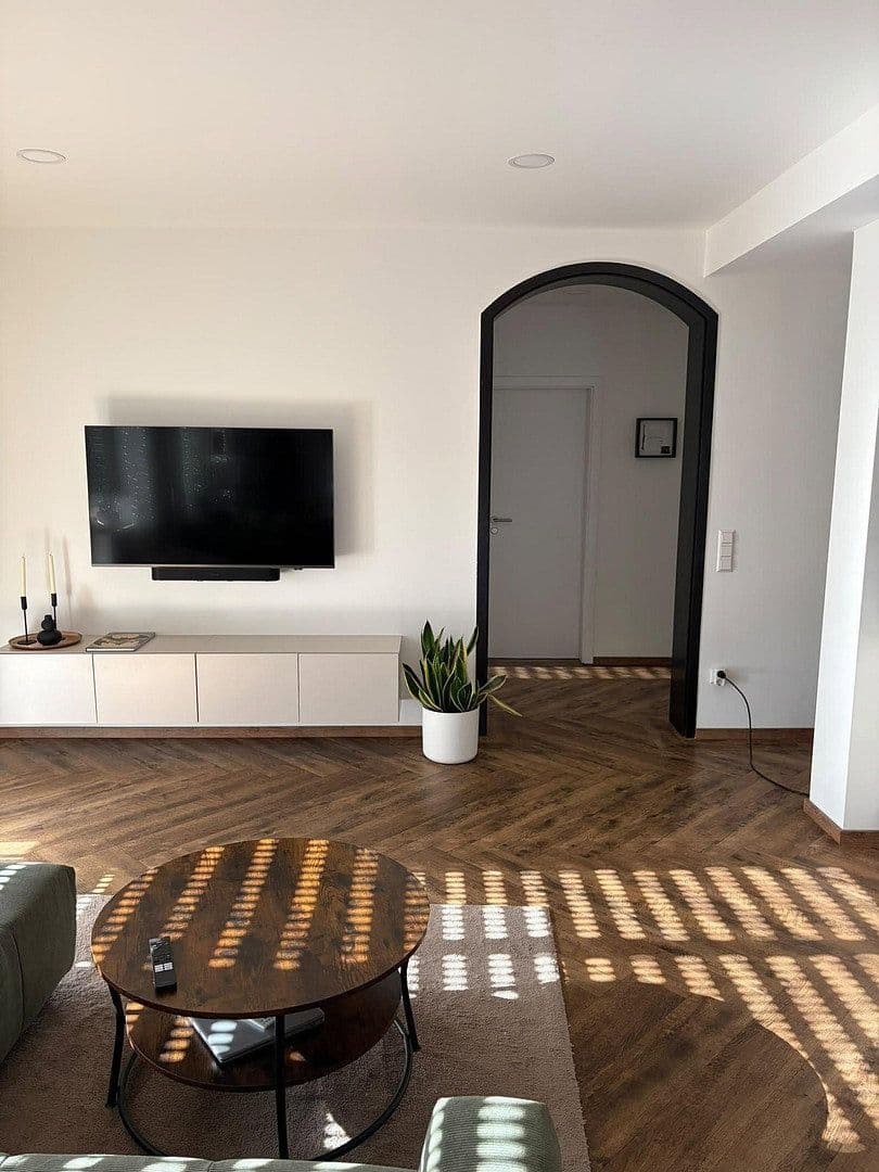 Pronájem bytu 4+1 100 m², Bahnhofstraße 1, Bingen, Bádensko-Württembersko Pronájem bytu 4+1 100 m², Bahnhofstraße 1, Bingen, Bádensko-Württembersko