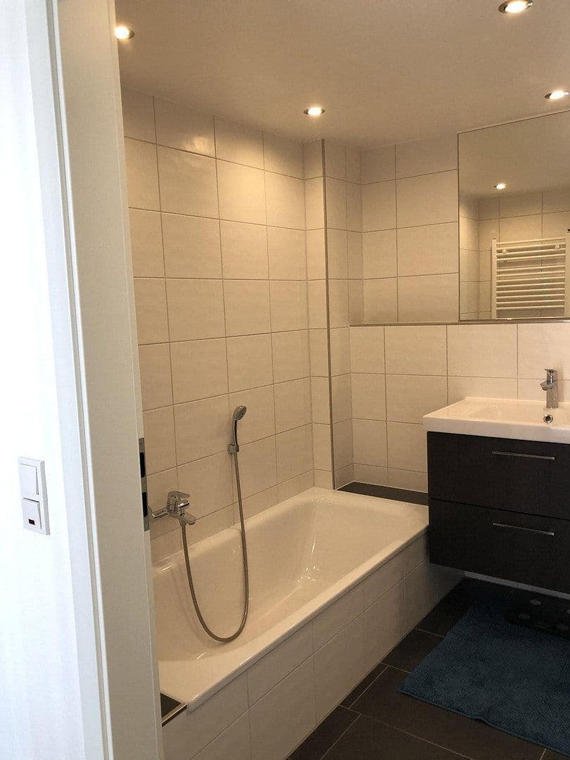 Prodej domu 262 m², pozemek 235 m², Konz, Porýní-Falc Prodej domu 262 m², pozemek 235 m², Konz, Porýní-Falc